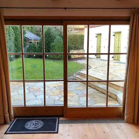 Schoenstes Am Hahnenkamm Apartamento *